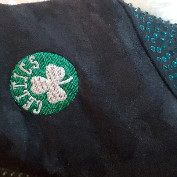 NEW Women’s Black Synthetic Suede Celtics Ankle Boots,Green Rhinestone Wedge - Picture 5 of 11
